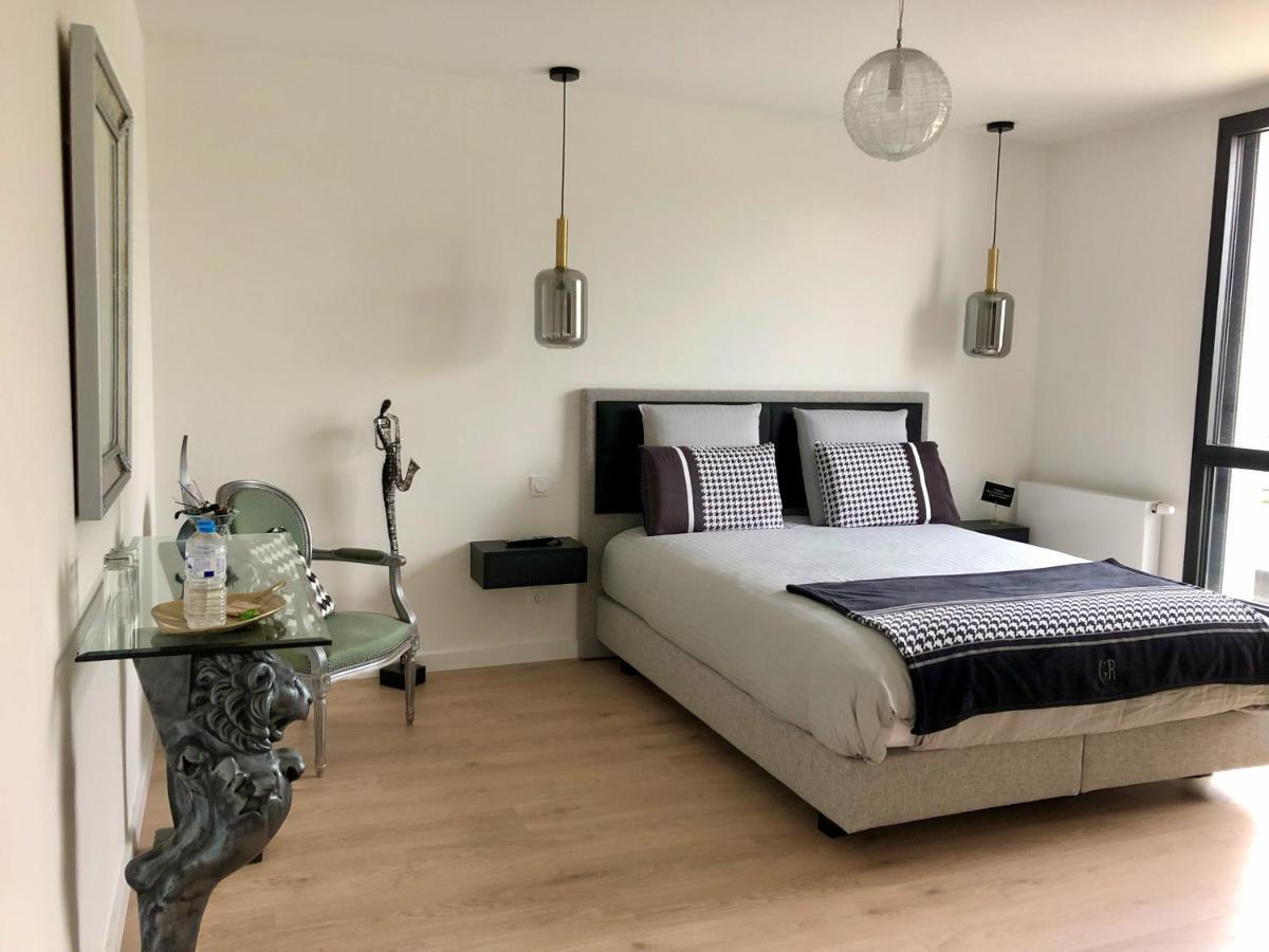 Hotelya - Lille Villeneuve D'Ascq Exteriér fotografie